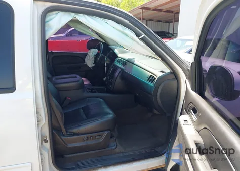 2010 Chevrolet Tahoe Lt from USA, damaged, VIN 1GNUKBE09AR176081